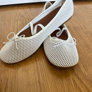 Zodiac White Mesh Loafers
